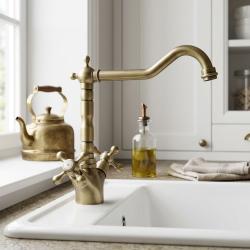classic-brass-kitchen-faucet